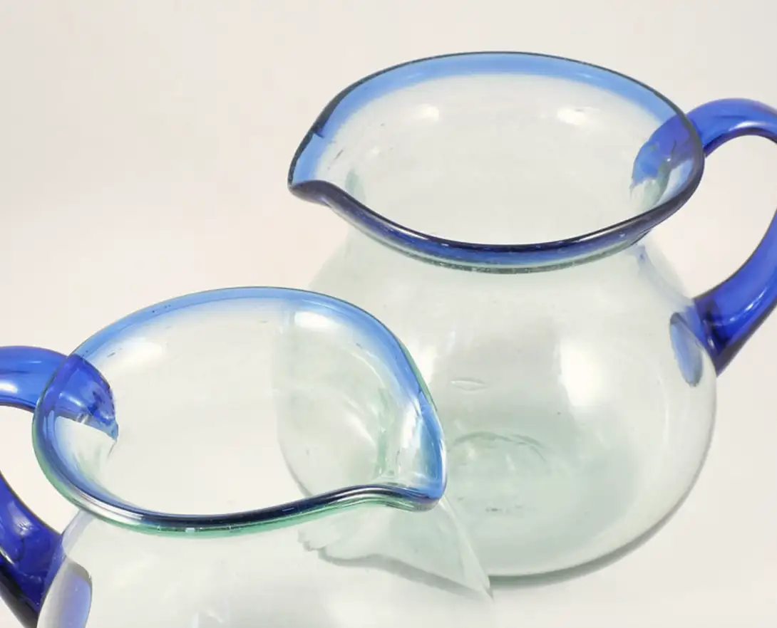 Verre à pieds soufflé