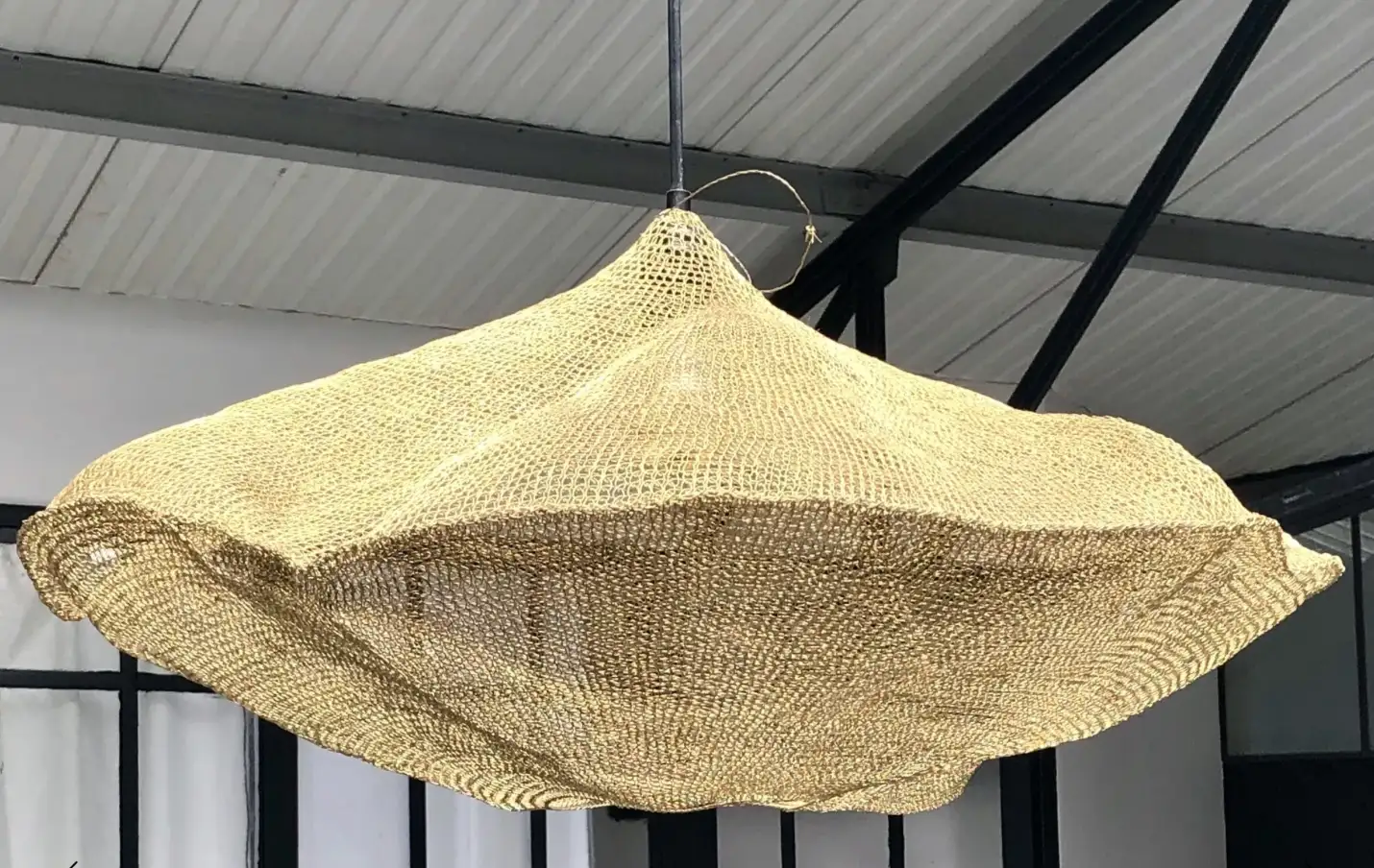 Suspension Nuage en maille laiton